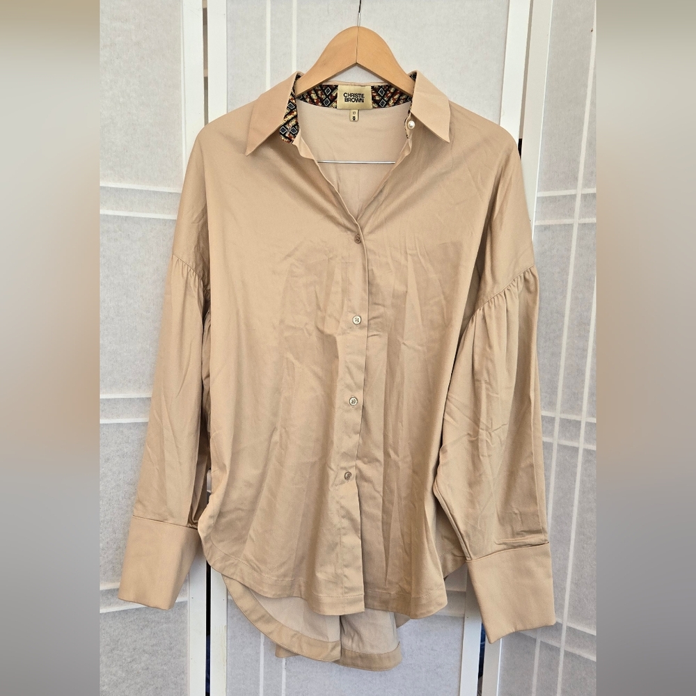 Christie Brown Beige Shirt with Patterned Collar